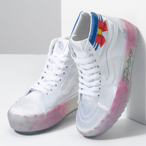 Sailor Moon Vans Platform Hightops - Picture 2 of 4
